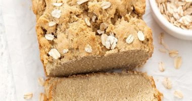 أيهما أفضل لصحتك الخبز الأبيض أم الغني بالحبوب الكاملة والقمح؟